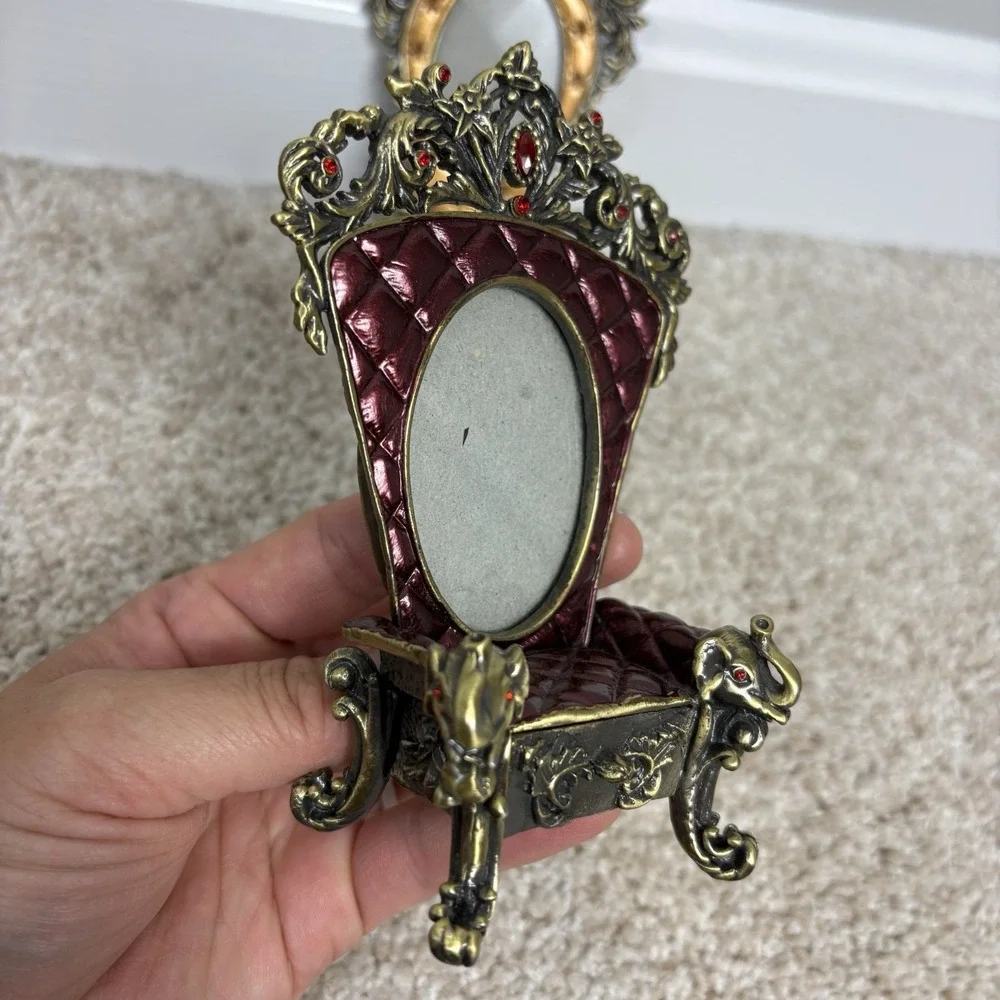 Vtg Miniature Ornate Oval Throne Chair Picture Frames Set of 2 Victorian Style